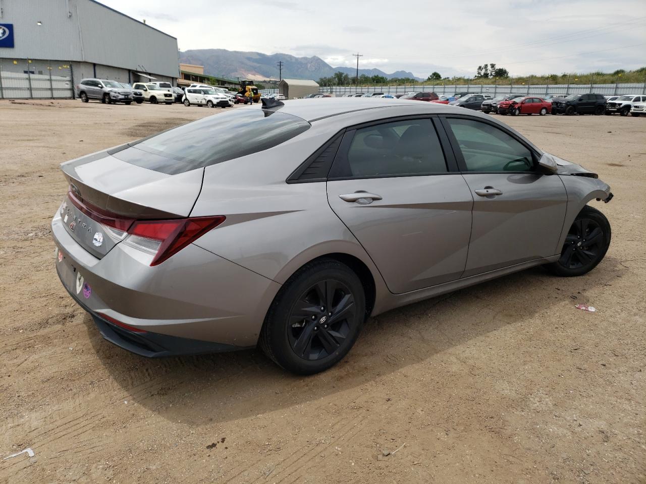 2021 Hyundai Elantra Sel vin: KMHLS4AG2MU066277