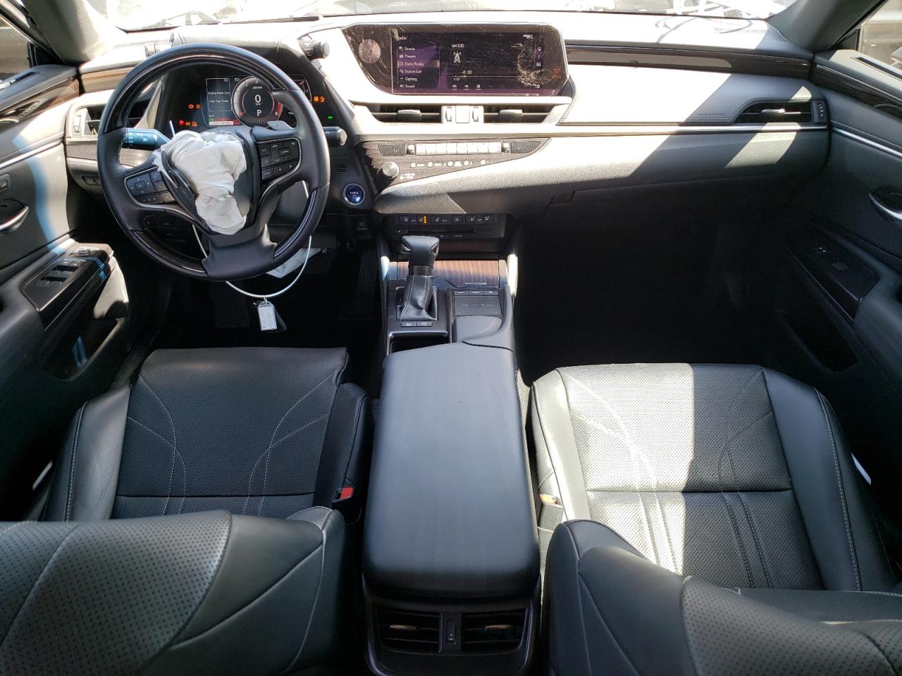 JTHB21B15K2027957 2019 Lexus Es 300H