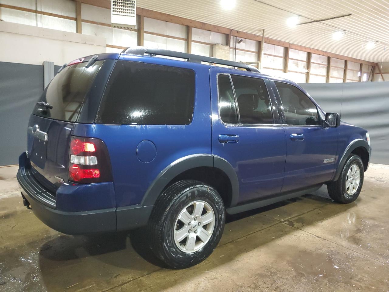 1FMEU73E07UA98083 2007 Ford Explorer Xlt