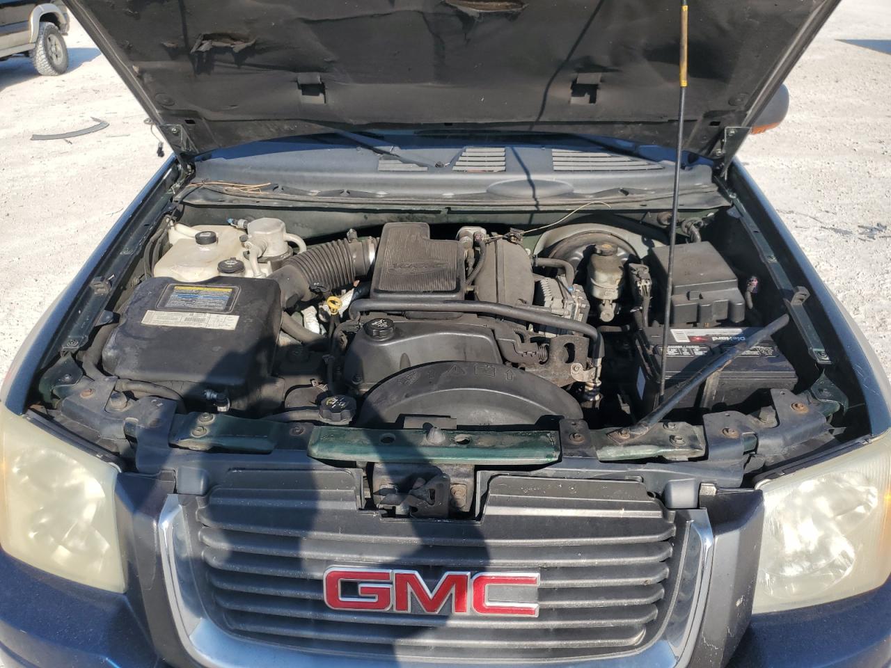 1GKDT13S132136887 2003 GMC Envoy