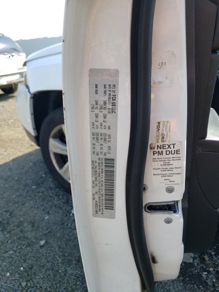 1C4NJDBB2GD780367 2016 Jeep Compass Sport