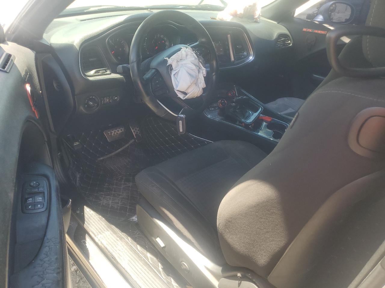 2C3CDZBT6GH202199 2016 Dodge Challenger R/T