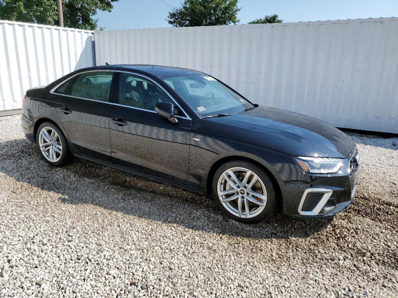 2024 Audi A4 Premium Plus 45 vin: WAUEAAF4XRA033790