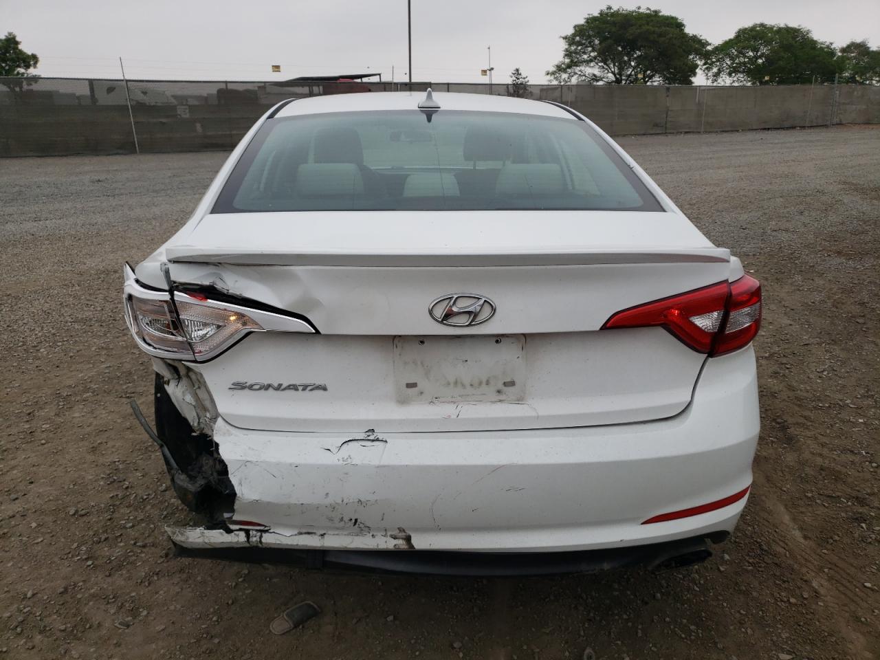 2017 Hyundai Sonata Se vin: 5NPE24AF1HH585132