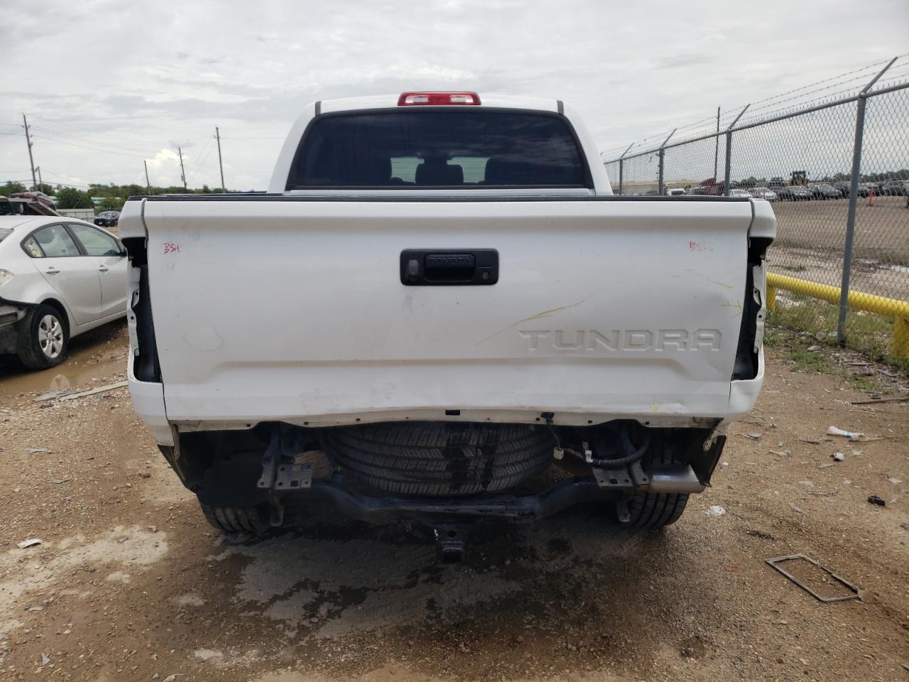 5TFGY5F14EX157081 2014 Toyota Tundra Crewmax Platinum