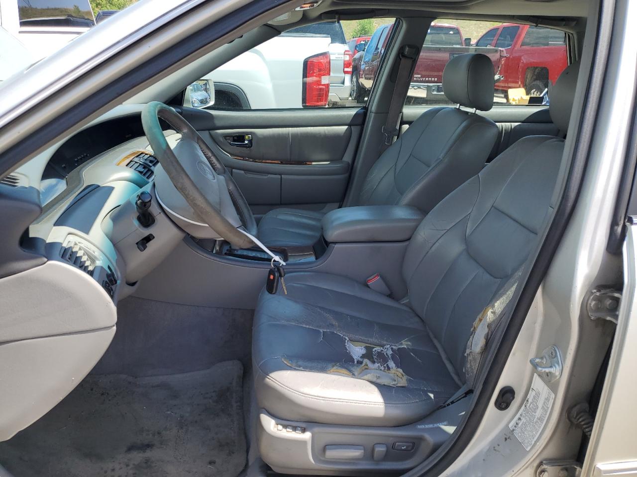 4T1BF28B51U144030 2001 Toyota Avalon Xl