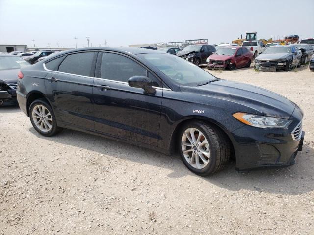 VIN 3FA6P0HDXLR135719 2020 Ford Fusion, SE no.4