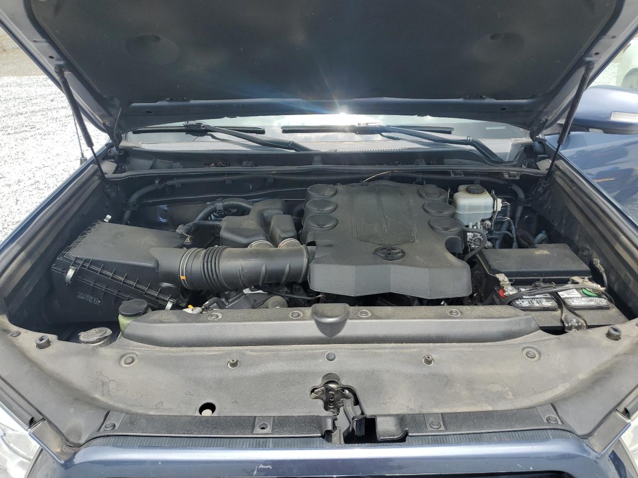 JTEBU5JR2B5074755 2011 Toyota 4Runner Sr5