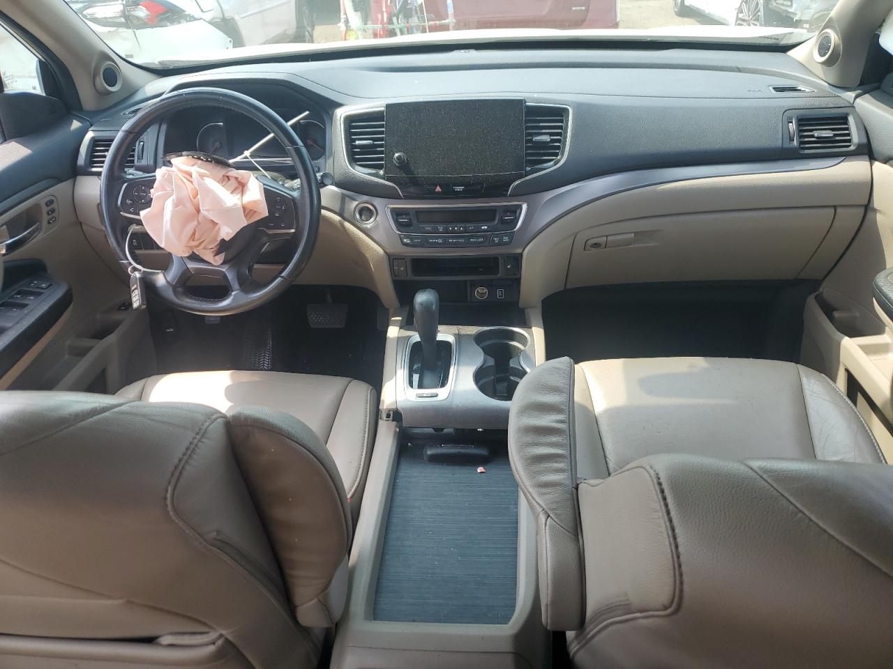 5FNYF6H59KB019395 2019 Honda Pilot Exl