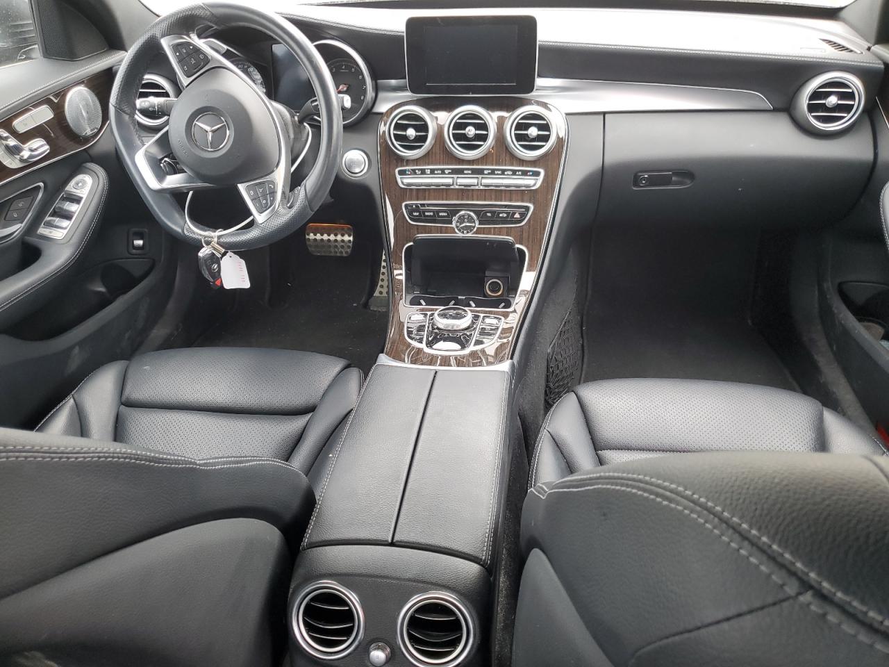 55SWF4KB5HU208952 2017 Mercedes-Benz C 300 4Matic