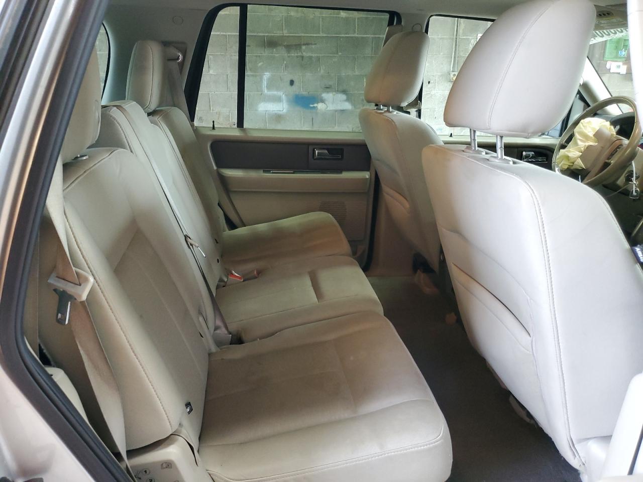 1FMJU1J57BEF40682 2011 Ford Expedition Xlt