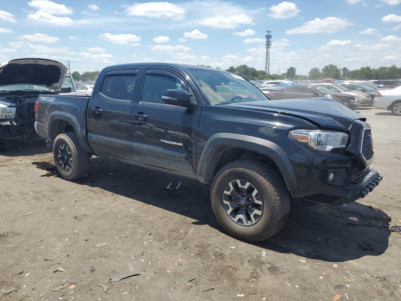 5TFCZ5AN8JX135262 2018 Toyota Tacoma Double Cab