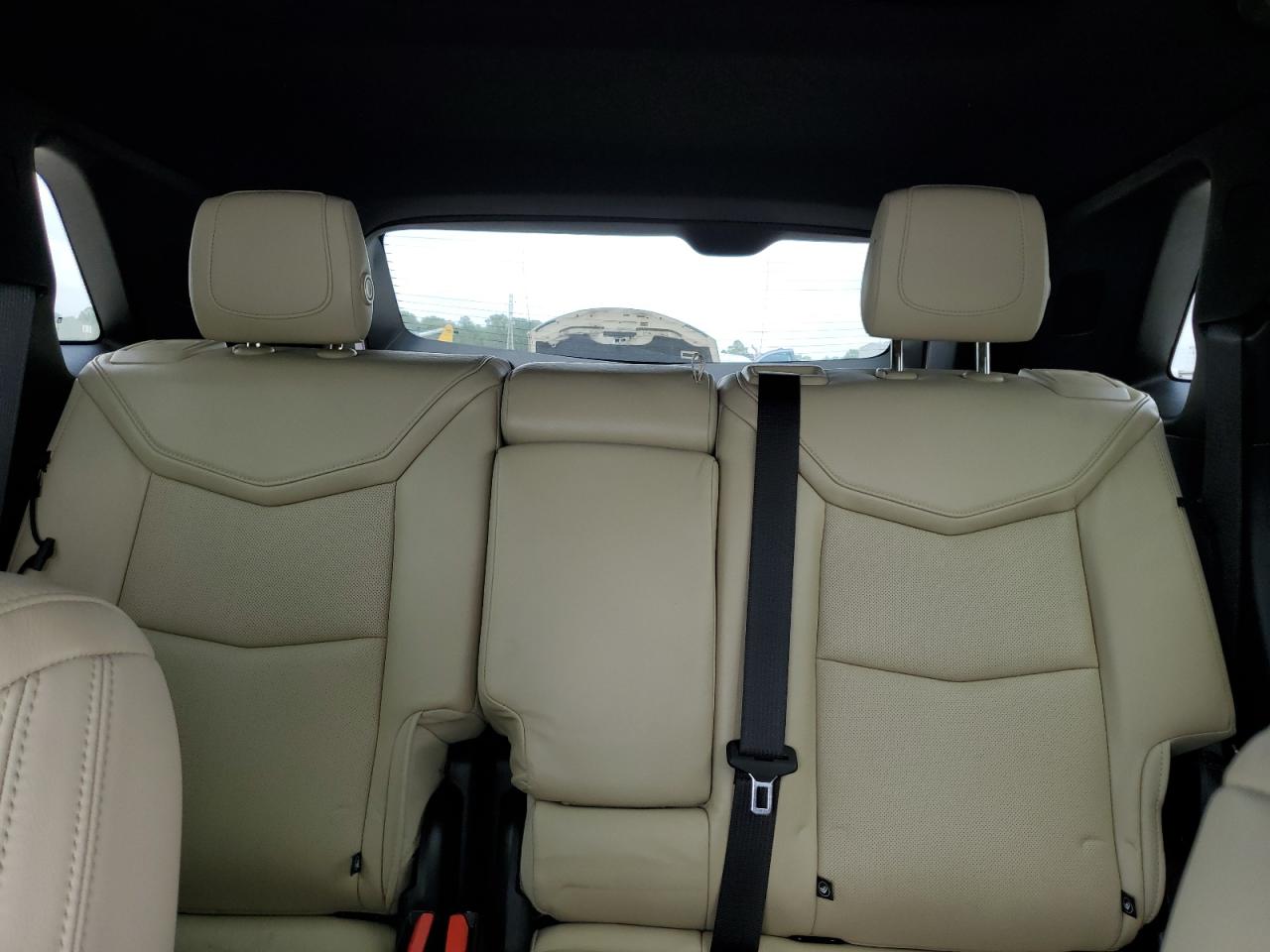 1GYKNCRS1KZ217405 2019 Cadillac Xt5 Luxury