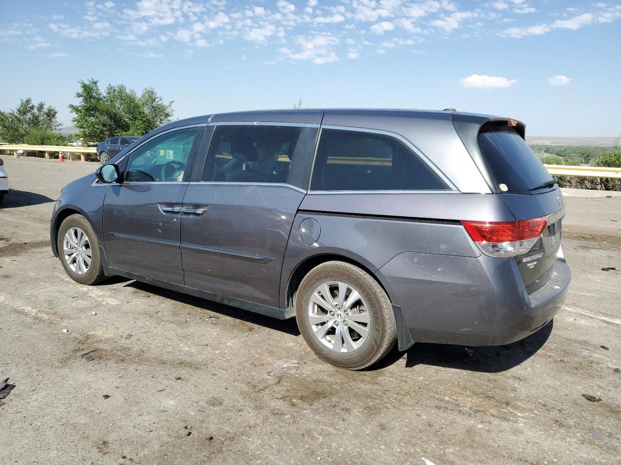 2015 Honda Odyssey Exl vin: 5FNRL5H67FB004321