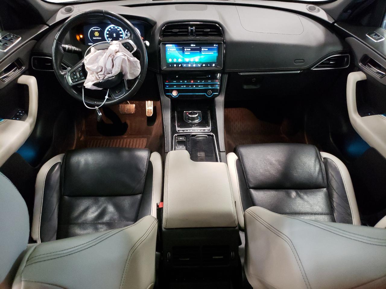 SADCM2FV4JA289416 2018 Jaguar F-Pace S