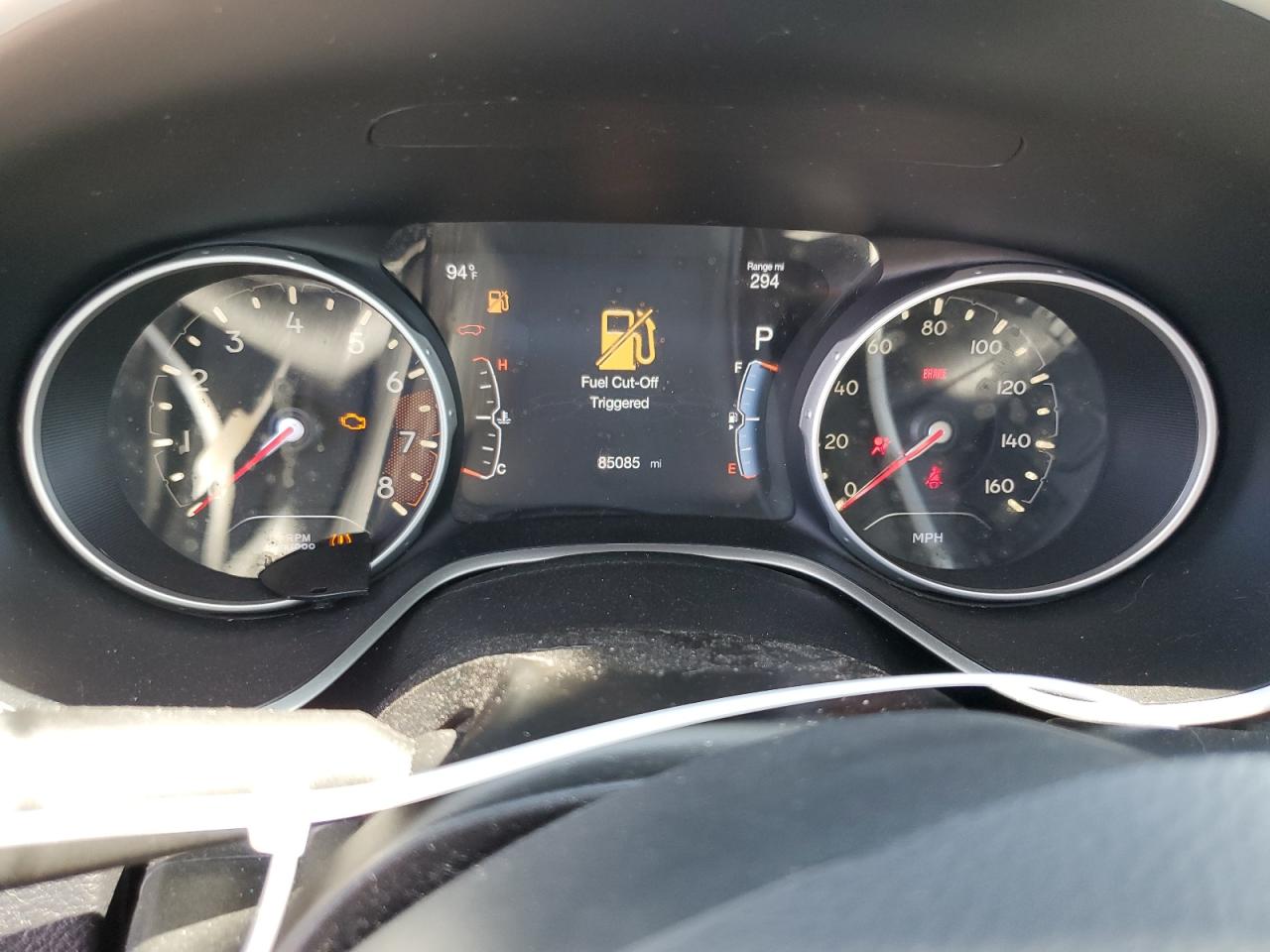 3C4NJCCB0JT358592 2018 Jeep Compass Limited