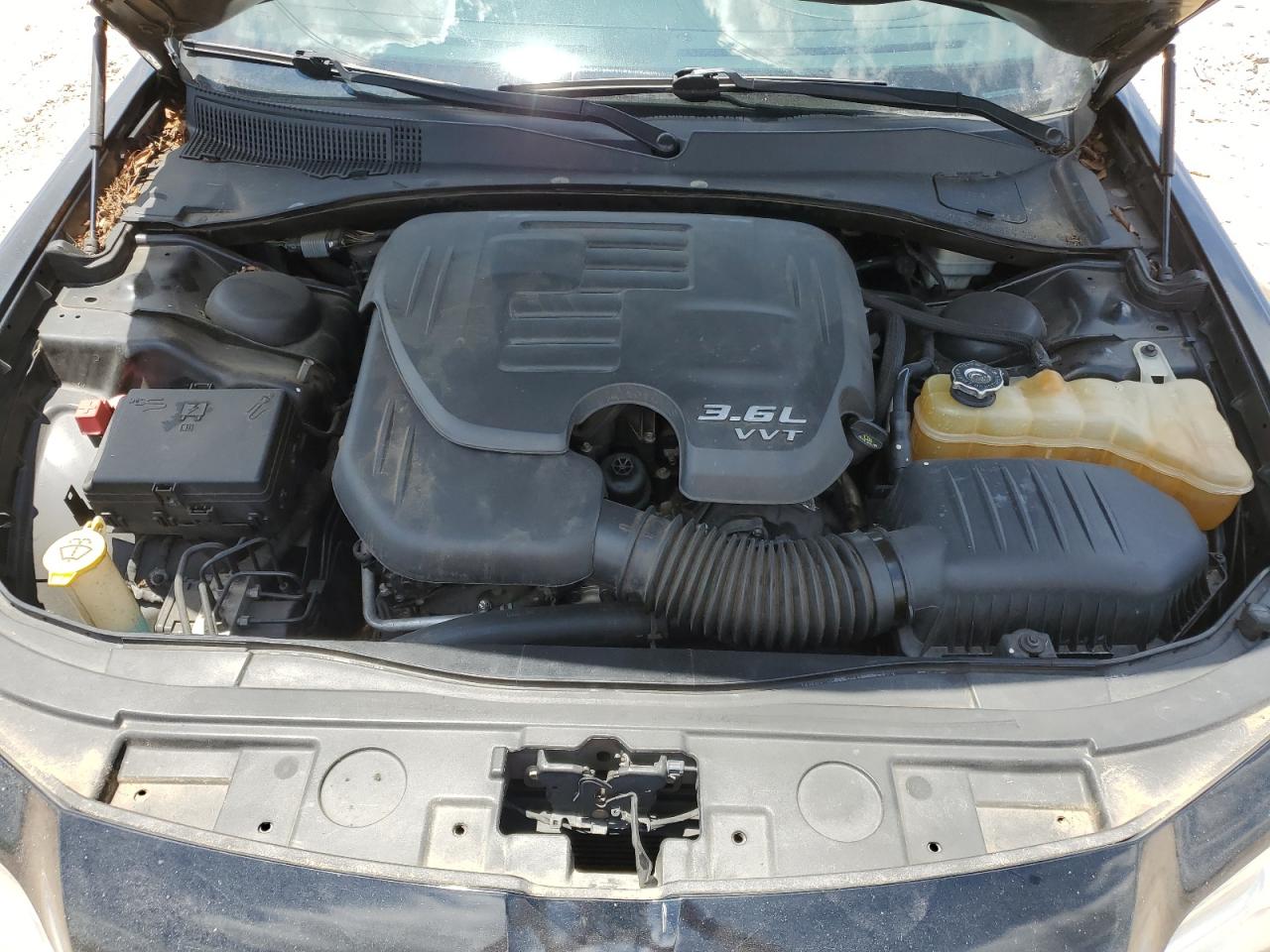 2C3CCAAGXEH235793 2014 Chrysler 300