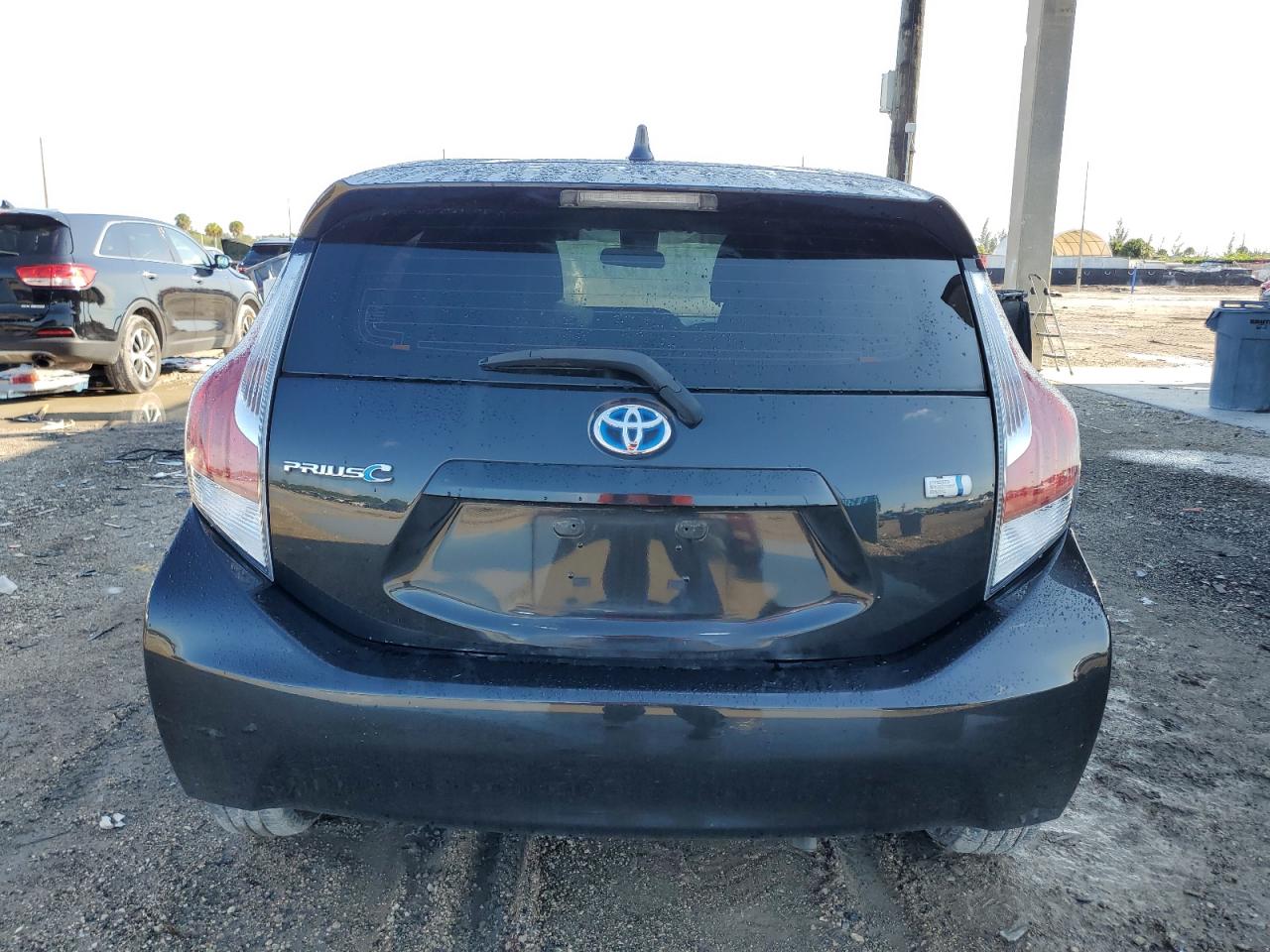 JTDKDTB32G1131182 2016 Toyota Prius C