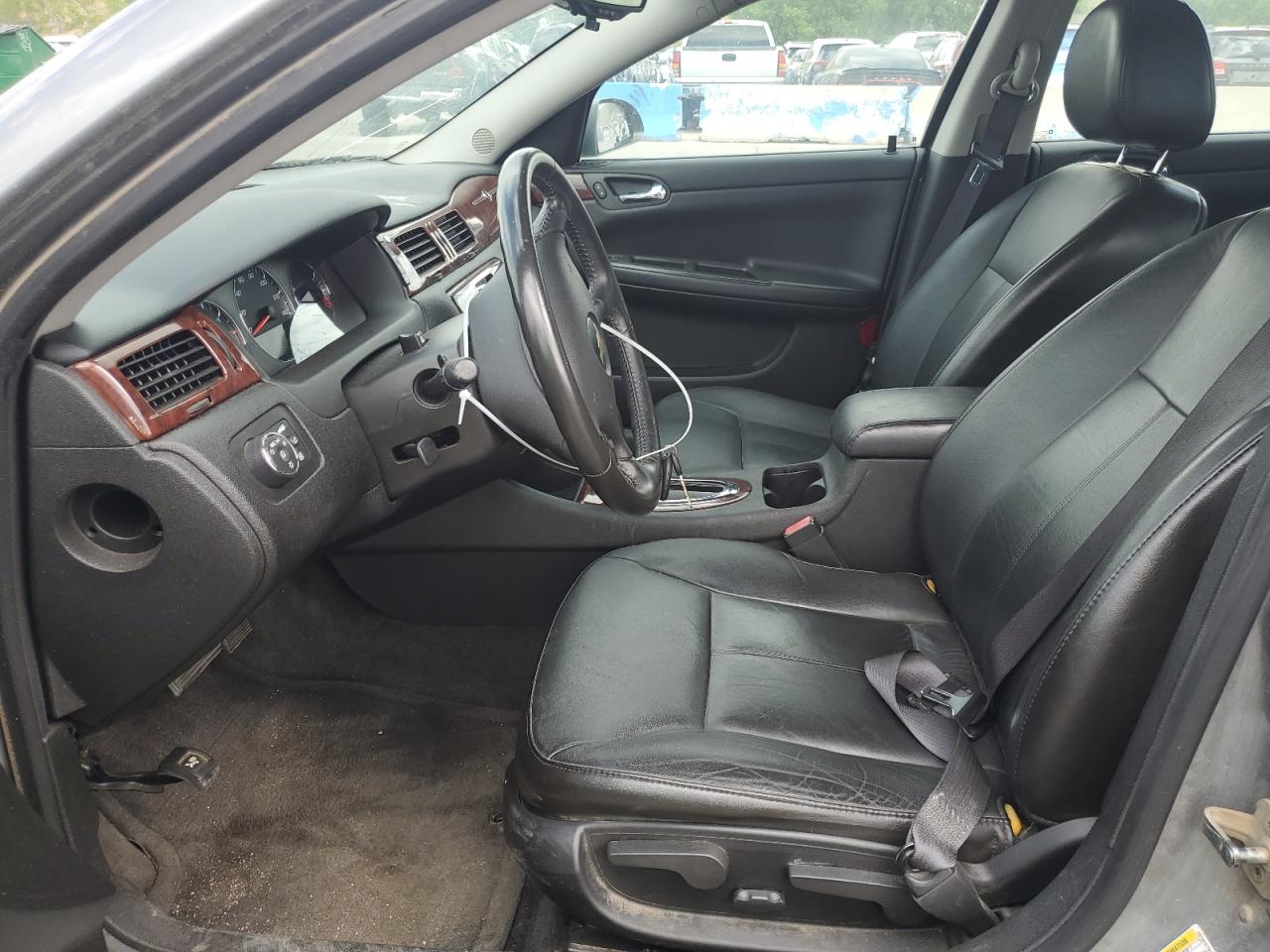 2G1WC57M291263818 2009 Chevrolet Impala 2Lt