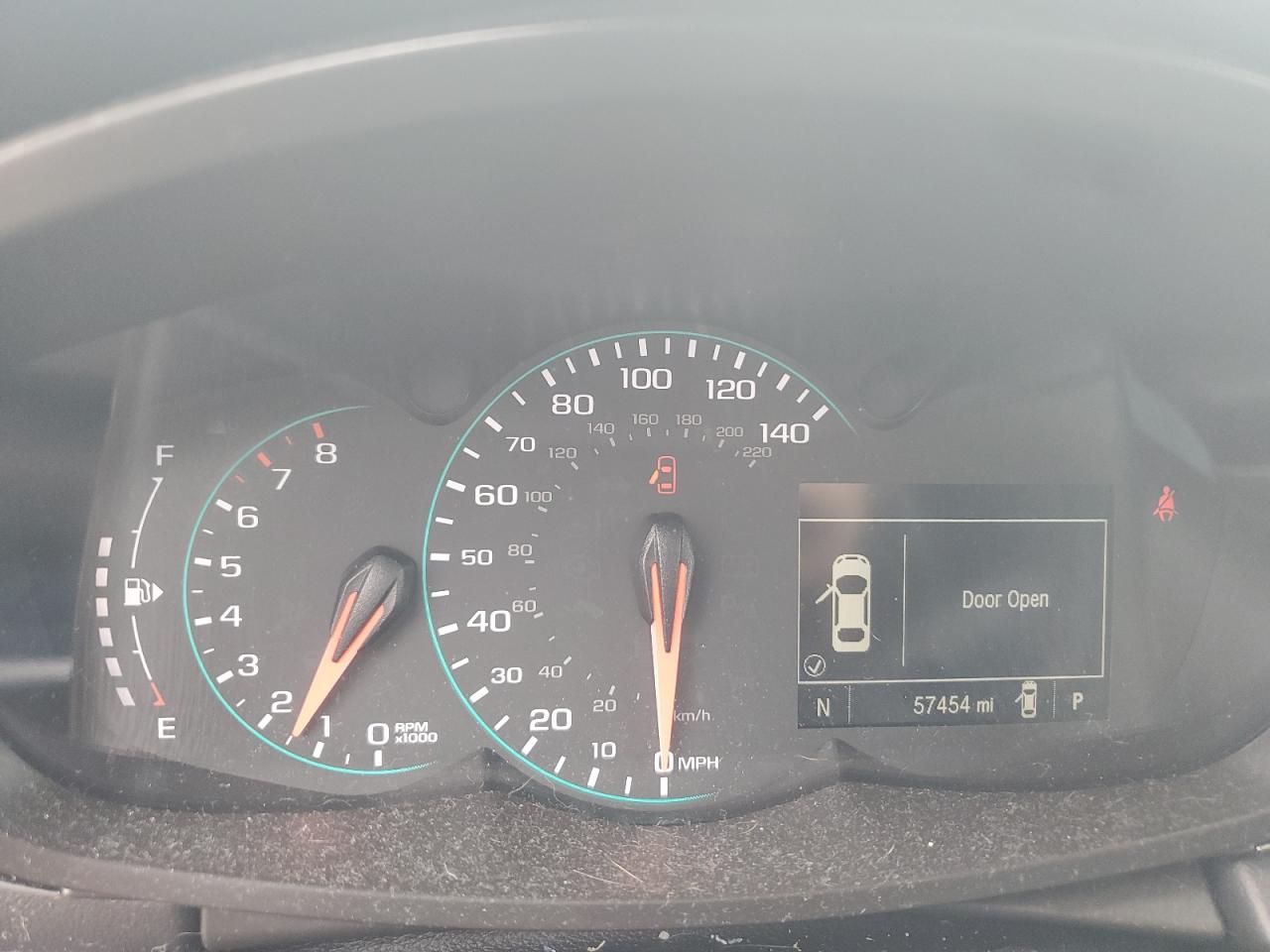 3GNCJLSB5JL357647 2018 Chevrolet Trax 1Lt