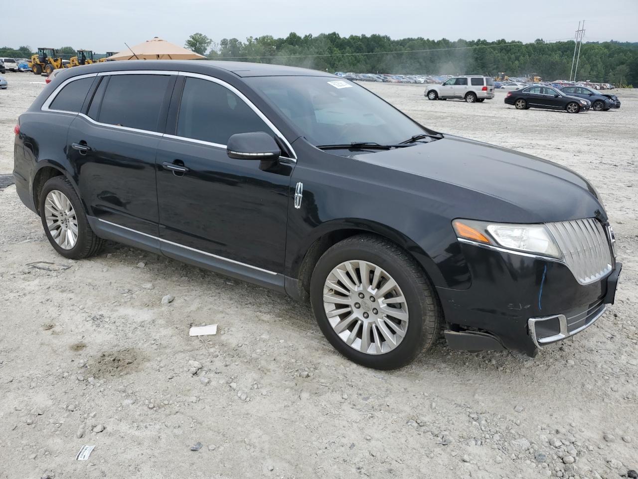 2LMHJ5AR6BBJ52456 2011 Lincoln Mkt