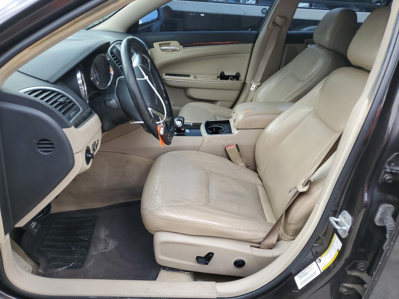 2C3CCAAG3DH572773 2013 Chrysler 300