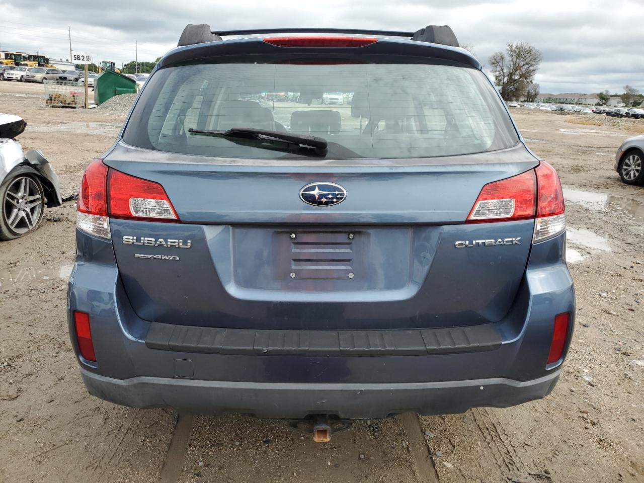 4S4BRCAC2E3222288 2014 Subaru Outback 2.5I