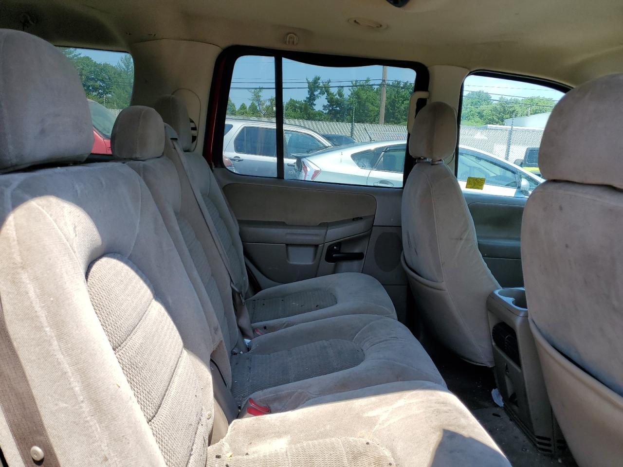 1FMZU73EX5UB47093 2005 Ford Explorer Xlt