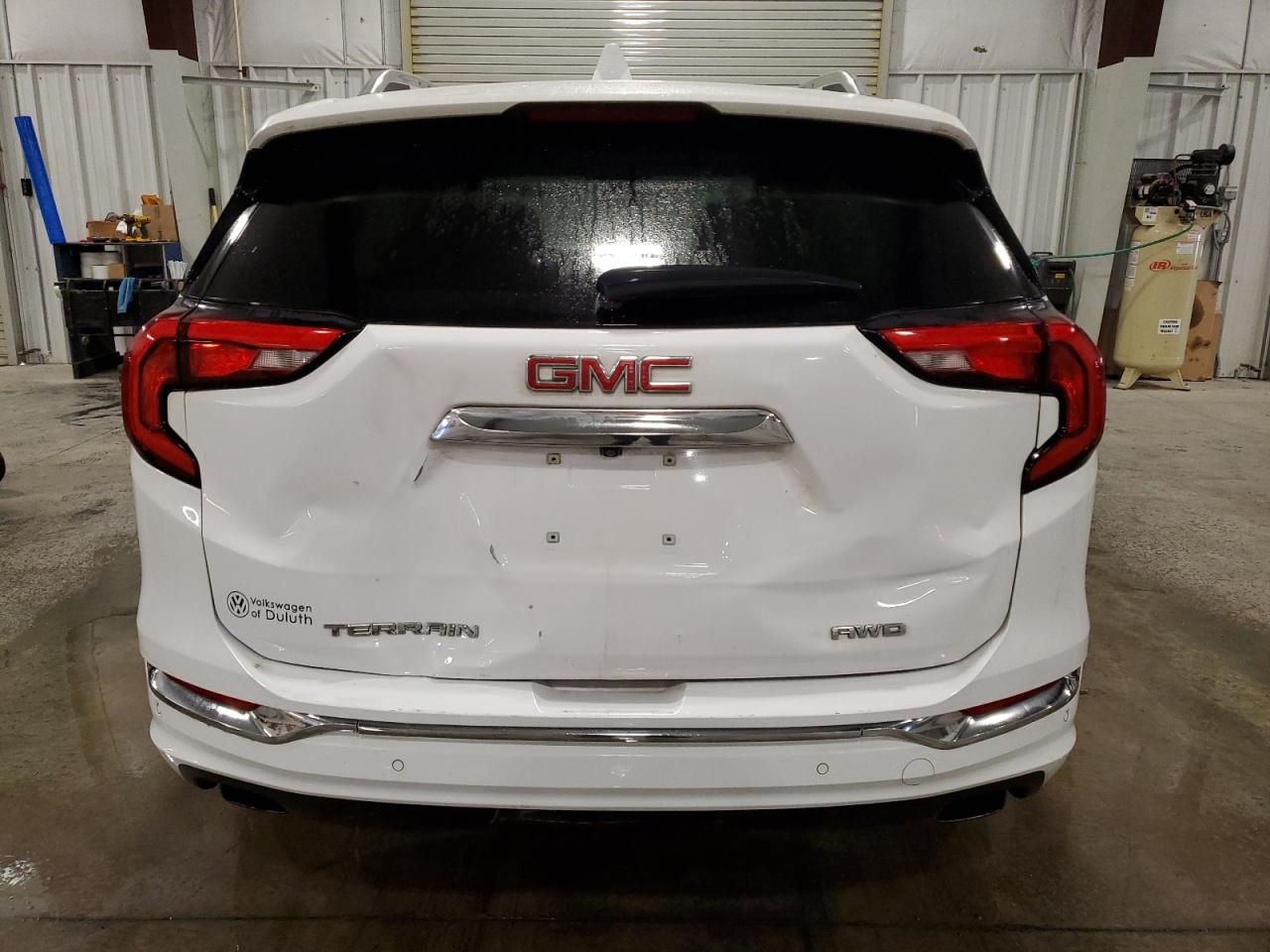 3GKALXEX1KL177709 2019 GMC Terrain Denali