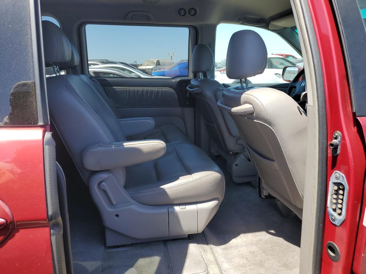 5FNRL18002B023145 2002 Honda Odyssey Exl