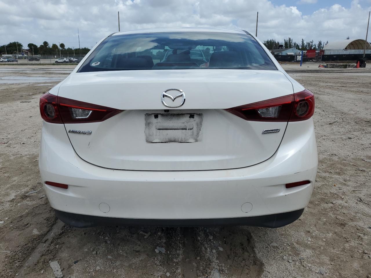 3MZBN1U74HM141697 2017 Mazda 3 Sport