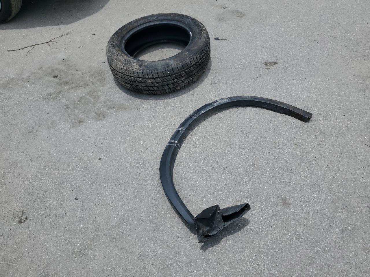 KNDJT2A21B7340971 2011 Kia Soul +