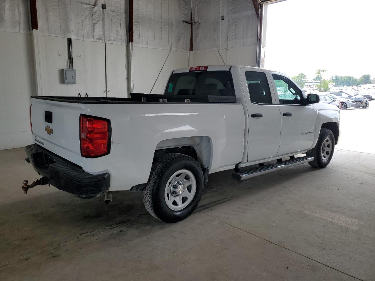 2018 Chevrolet Silverado C1500 vin: 1GCRCNEC3JZ322398