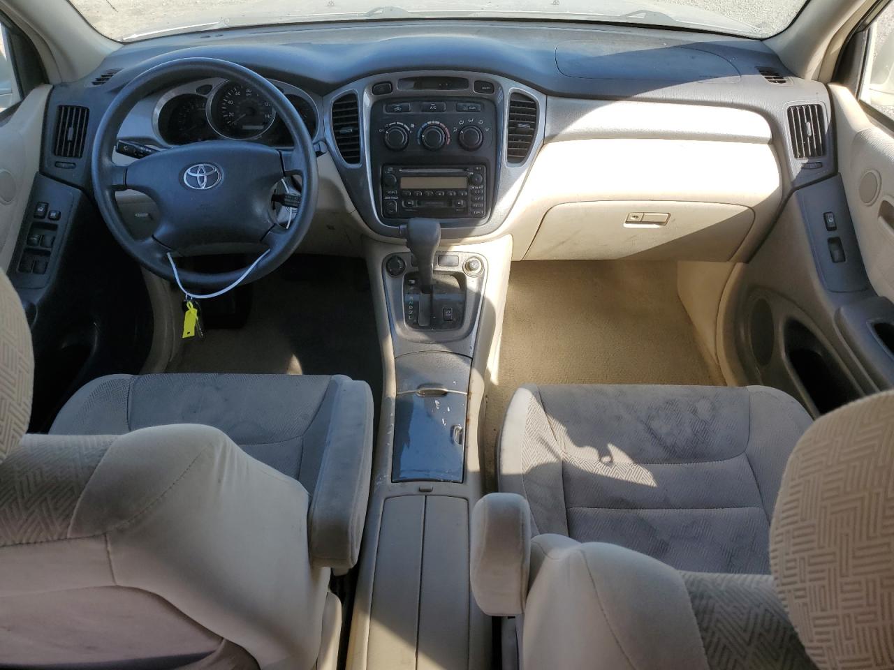 JTEGF21A030084174 2003 Toyota Highlander Limited