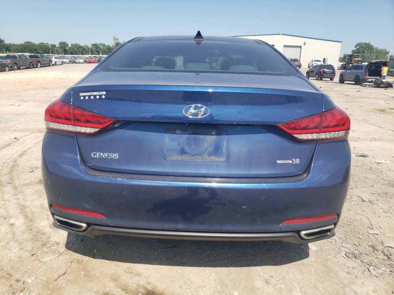 KMHGN4JE5FU028200 2015 Hyundai Genesis 3.8L