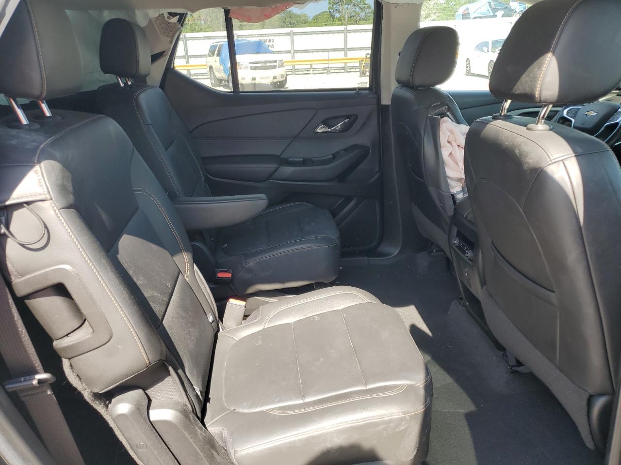 1GNEVHKW3LJ174755 2020 Chevrolet Traverse Lt