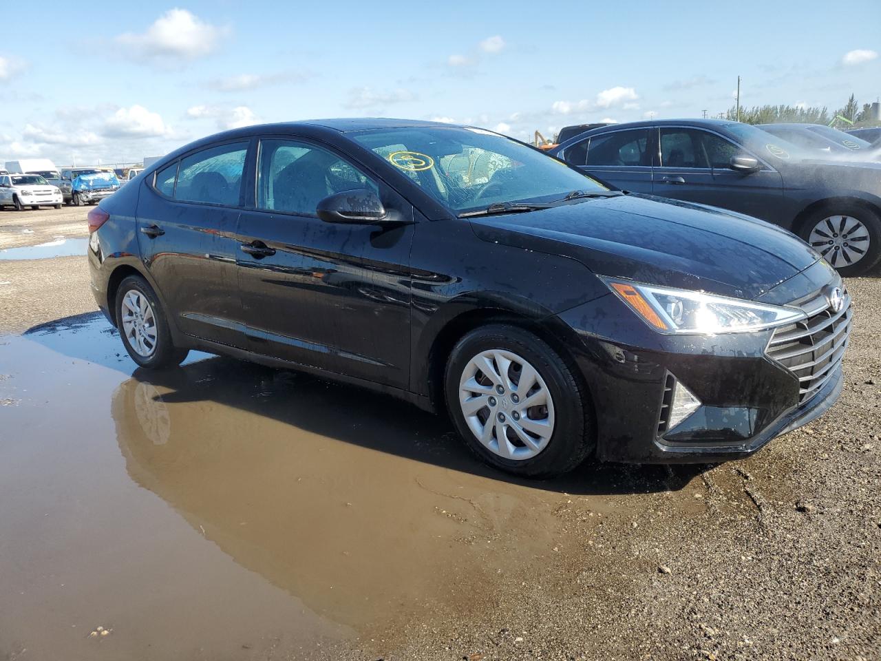 2020 Hyundai Elantra Se vin: 5NPD74LF3LH526876