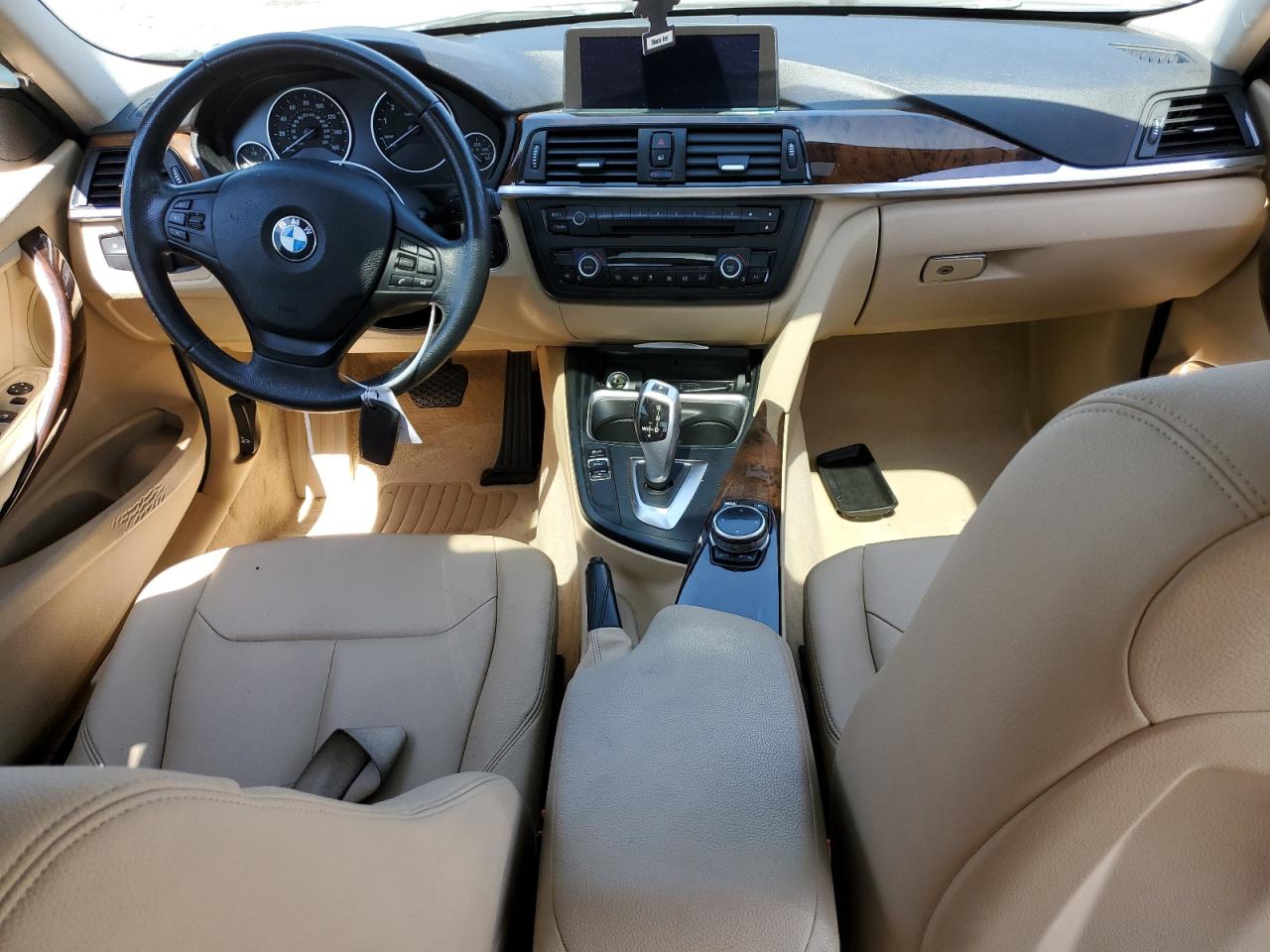 WBA3B1C50EP680871 2014 BMW 320 I