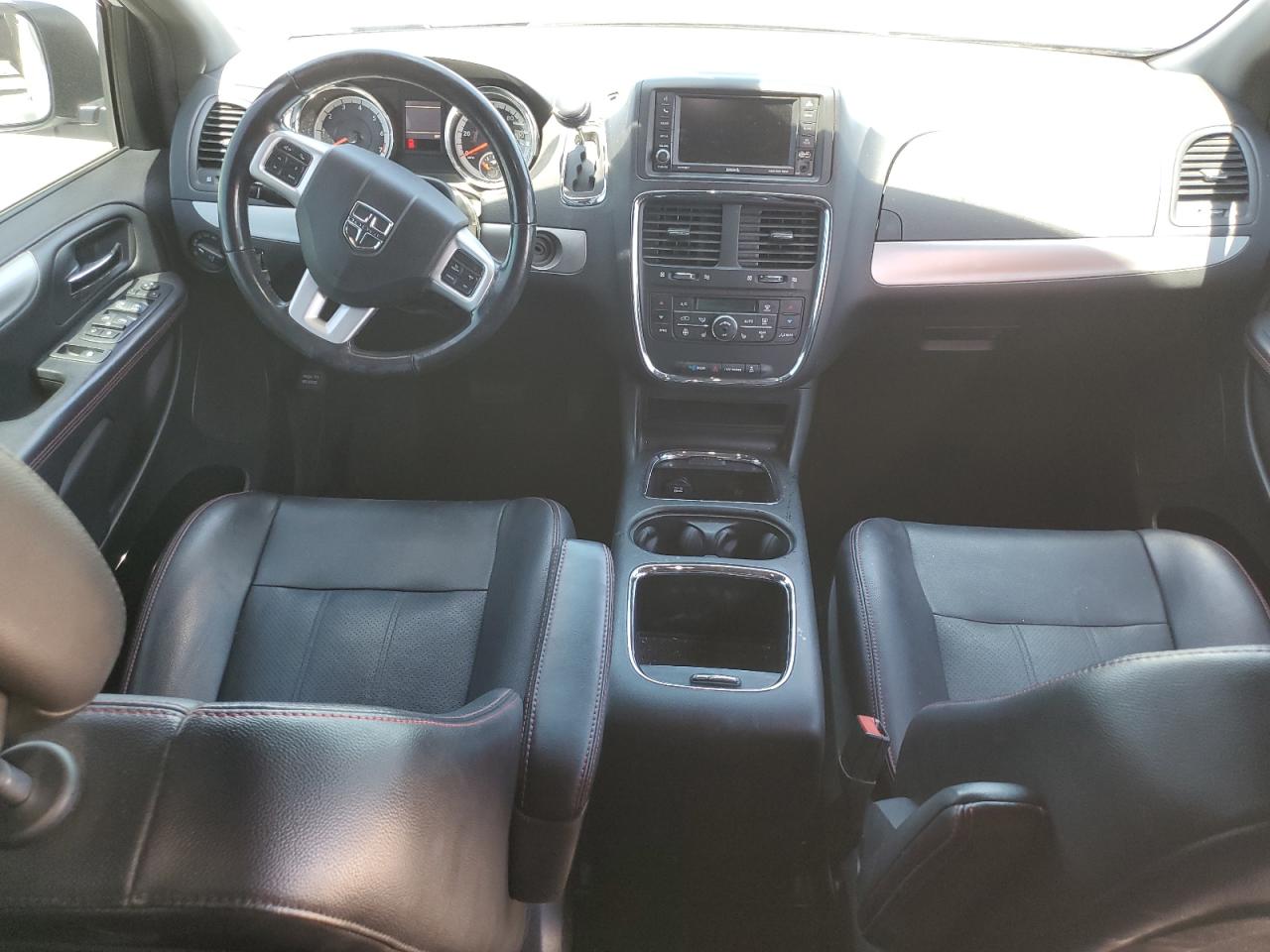 2C4RDGEG4KR740220 2019 Dodge Grand Caravan Gt