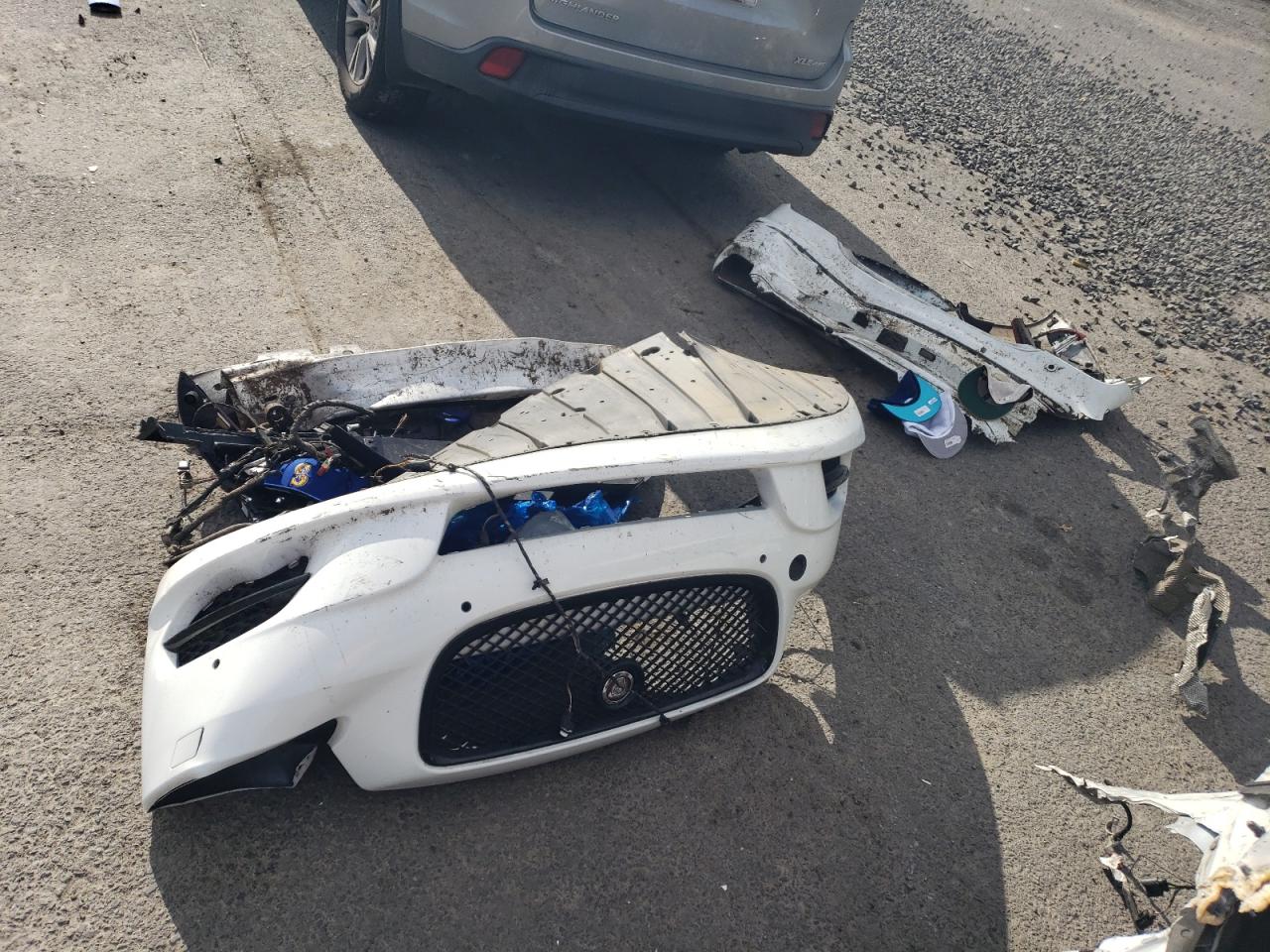 SAJWA1GE2CMV27079 2012 Jaguar Xj Supercharged