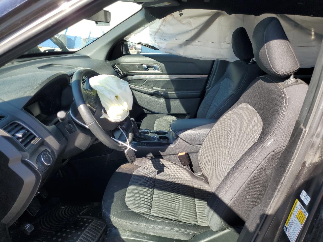 1FM5K7D83KGA15798 2019 Ford Explorer Xlt