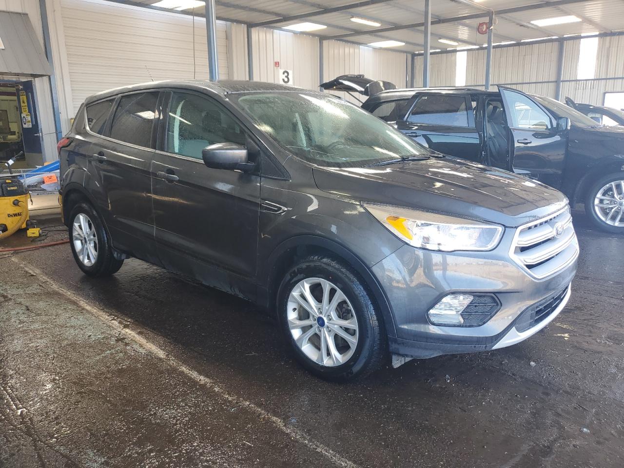 2019 Ford Escape Se vin: 1FMCU9GD7KUB39581