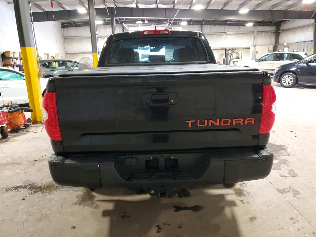 5TFDY5F10LX901176 2020 Toyota Tundra Crewmax Sr5