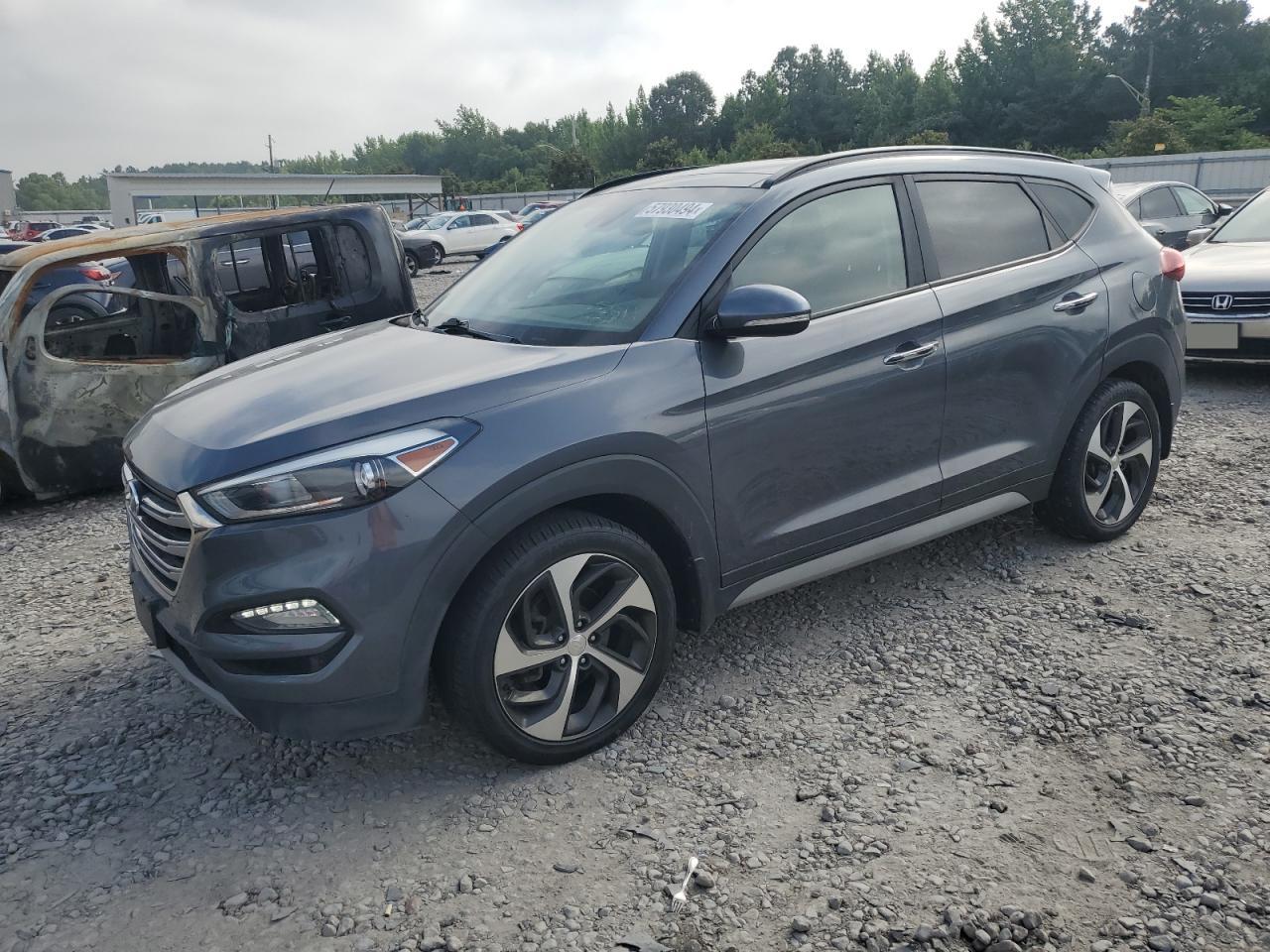 KM8J3CA28JU676408 2018 Hyundai Tucson Value