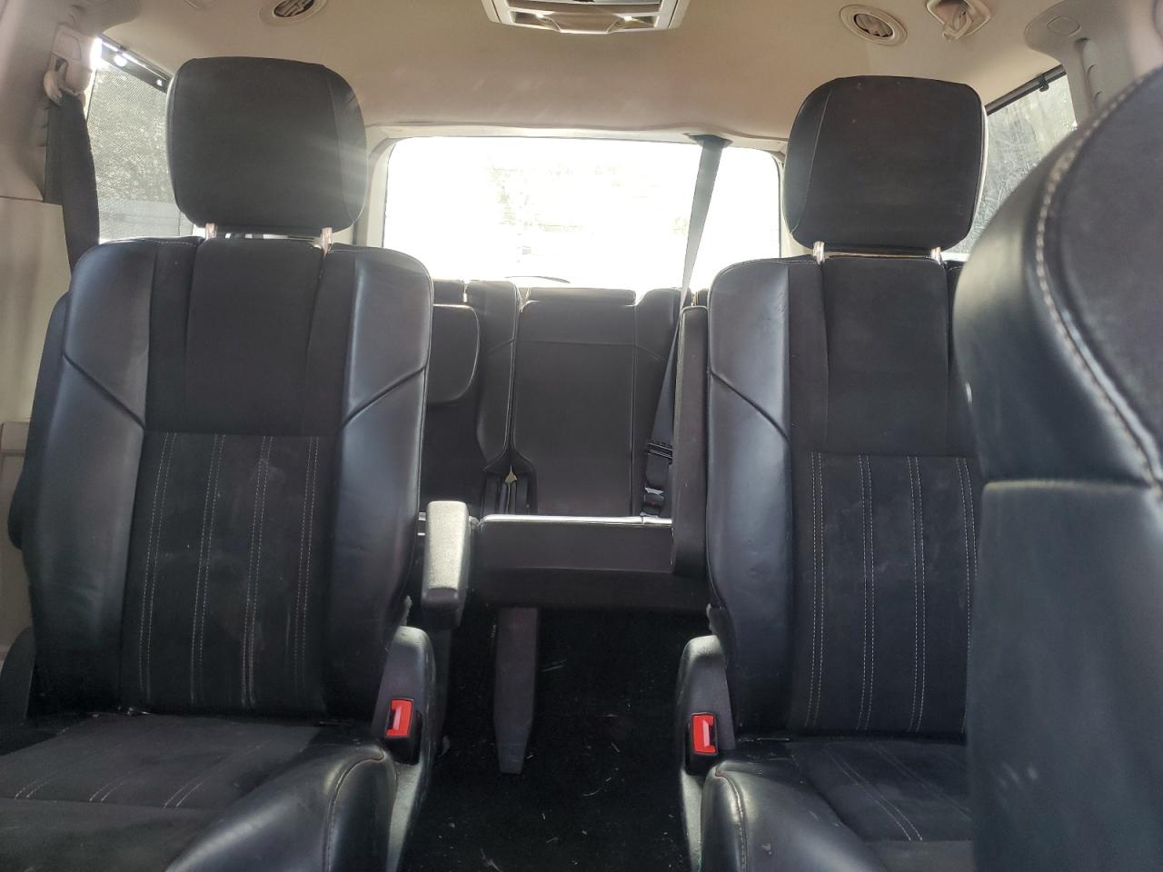 2C4RC1CG3ER367517 2014 Chrysler Town & Country Touring L