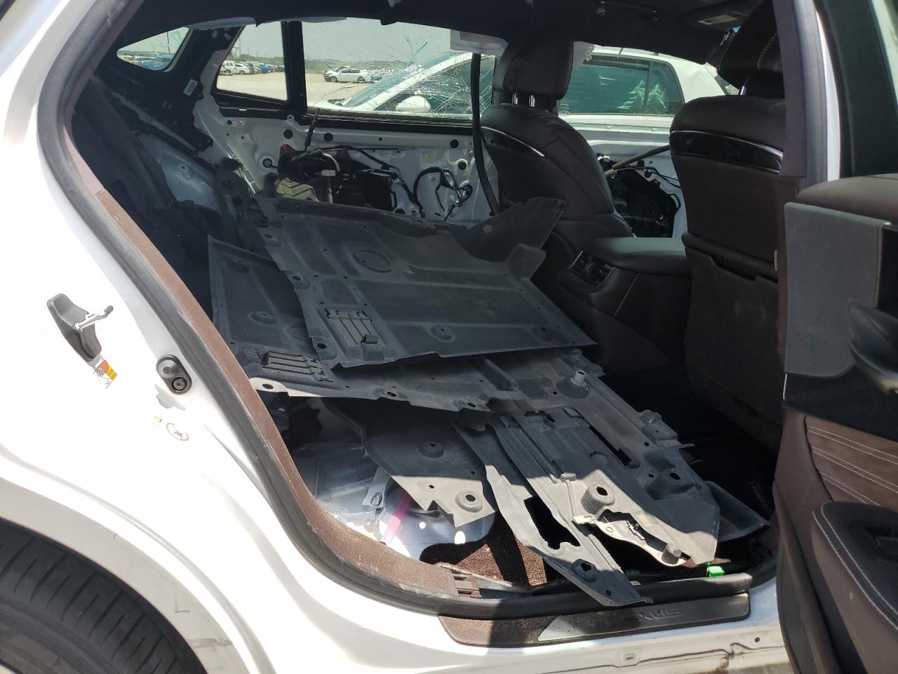 JTHB51FFXJ5001915 2018 Lexus Ls 500 Base