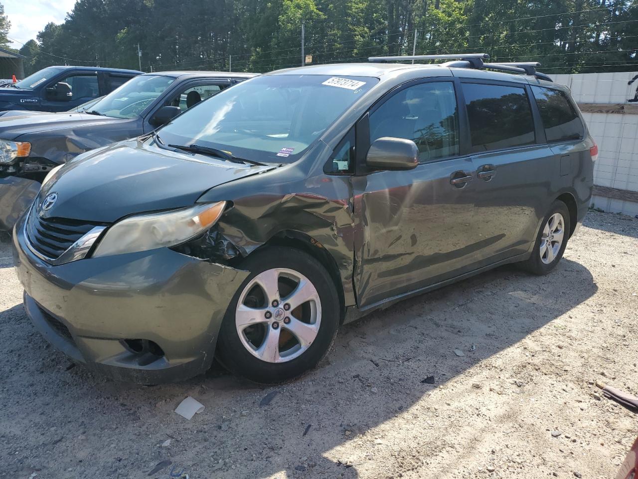 5TDKK3DC4ES517699 2014 Toyota Sienna Le