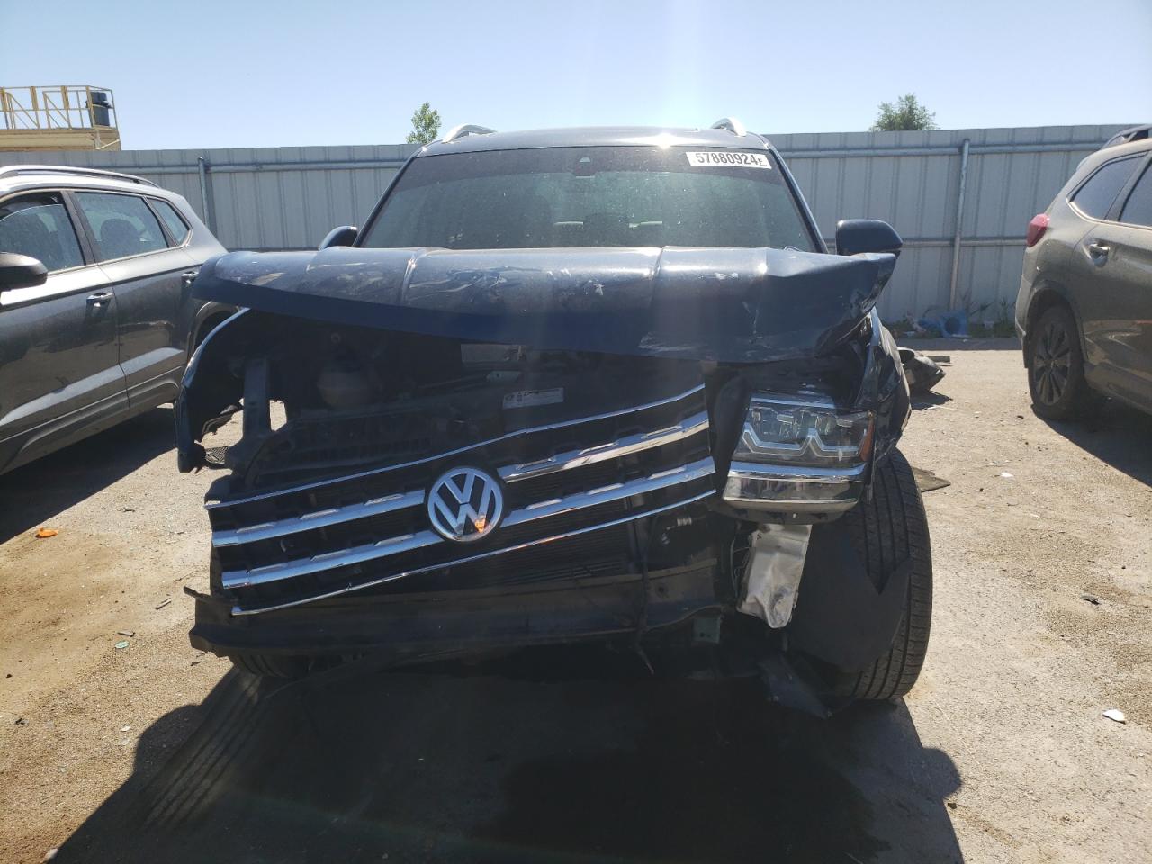 2018 Volkswagen Atlas Sel vin: 1V2ER2CA2JC517343