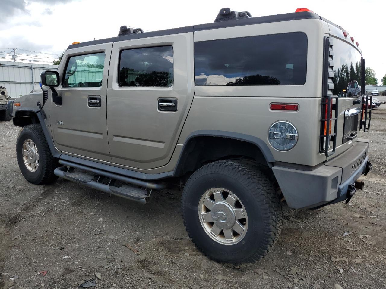 5GRGN23U74H105473 2004 Hummer H2