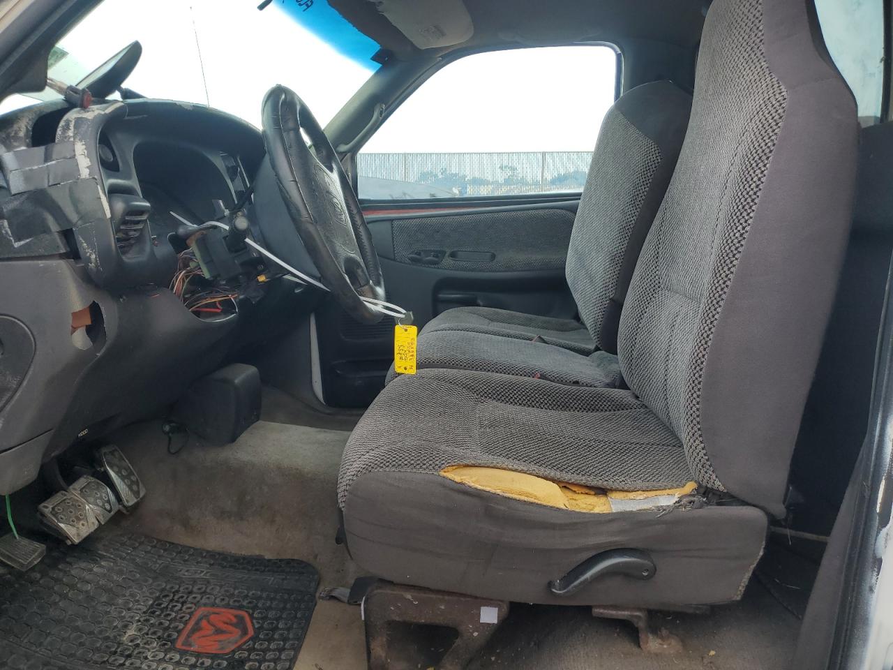 1B7HC16Y5WS767885 1998 Dodge Ram 1500